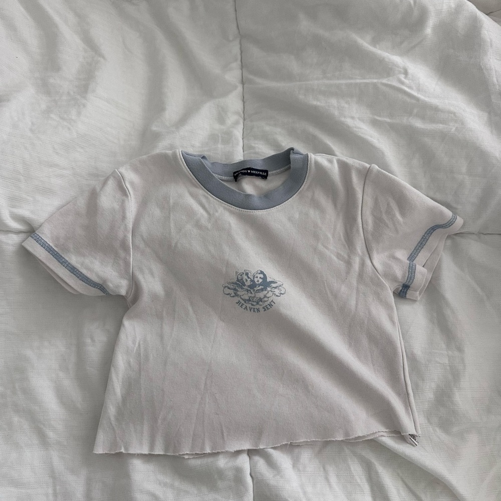 brandy melville angel crop top